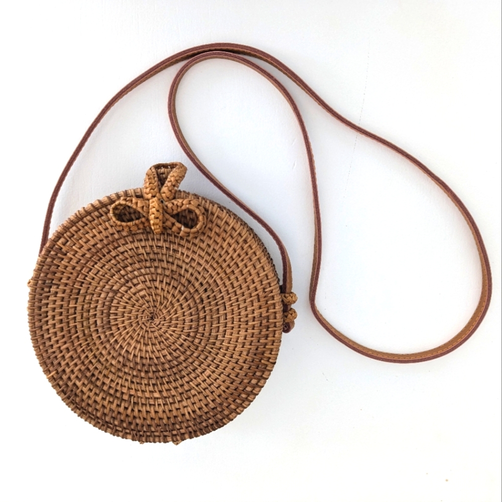 Round Rattan Hand Woven Crossbody Bag